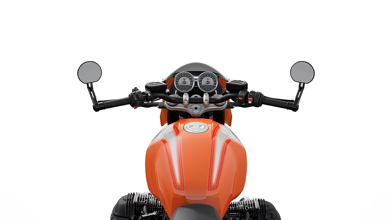Vue arrière de la BMW R 12 S