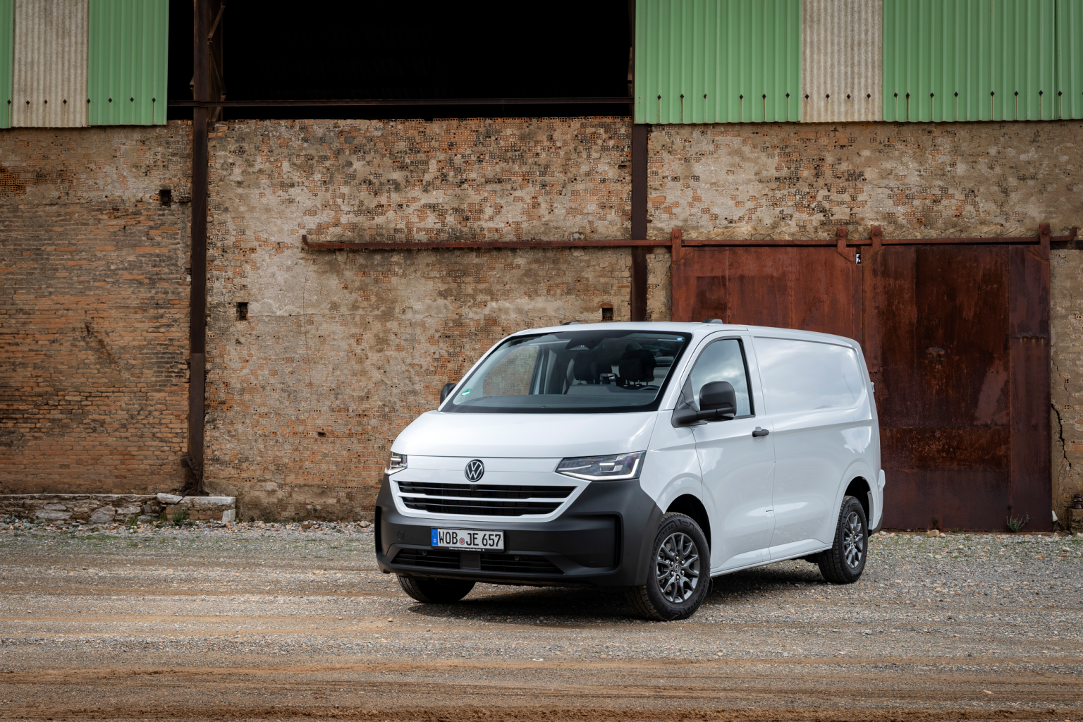 Volkswagen Caravelle Cargo Volume