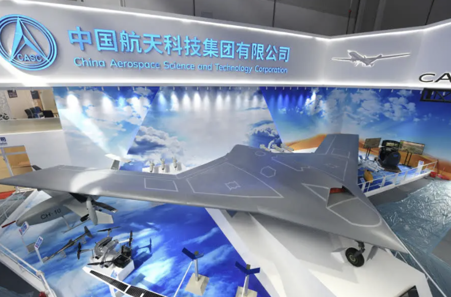 A mysterious stealth drone similar to the Northrop Grumman X-47B has been spotted in China - there are three versions of what it could be-6