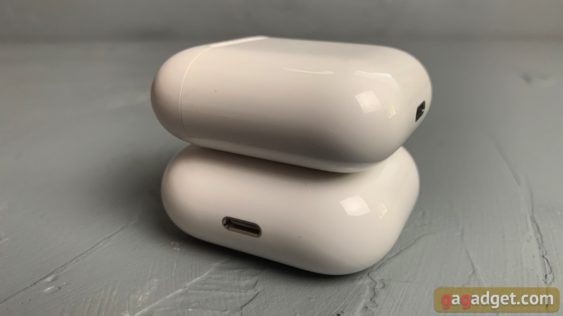 Огляд AirPods 3: пропущена ланка в еволюції навушників Apple-4 Огляд AirPods 3: пропущена ланка в еволюції навушників Apple-4