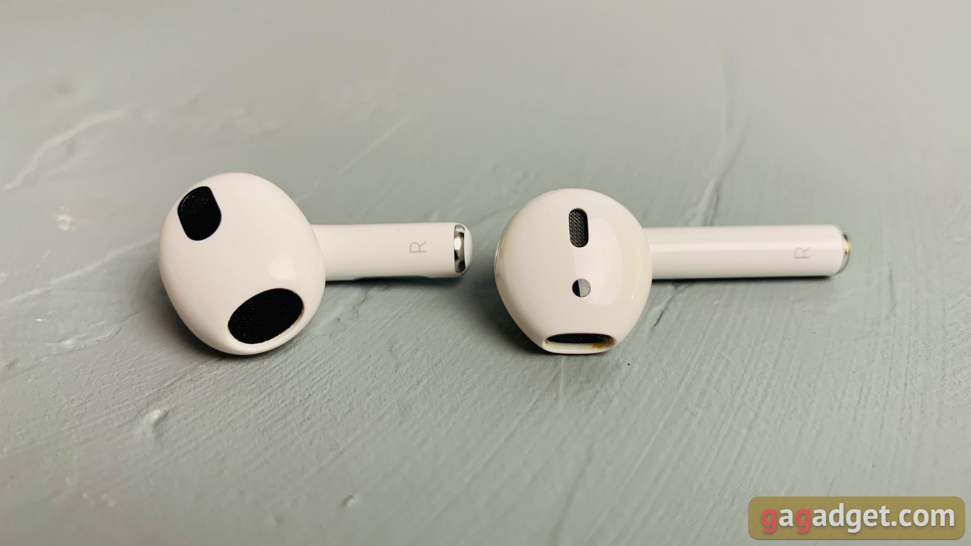 Огляд AirPods 3: пропущена ланка в еволюції навушників Apple-11 Огляд AirPods 3: пропущена ланка в еволюції навушників Apple-11