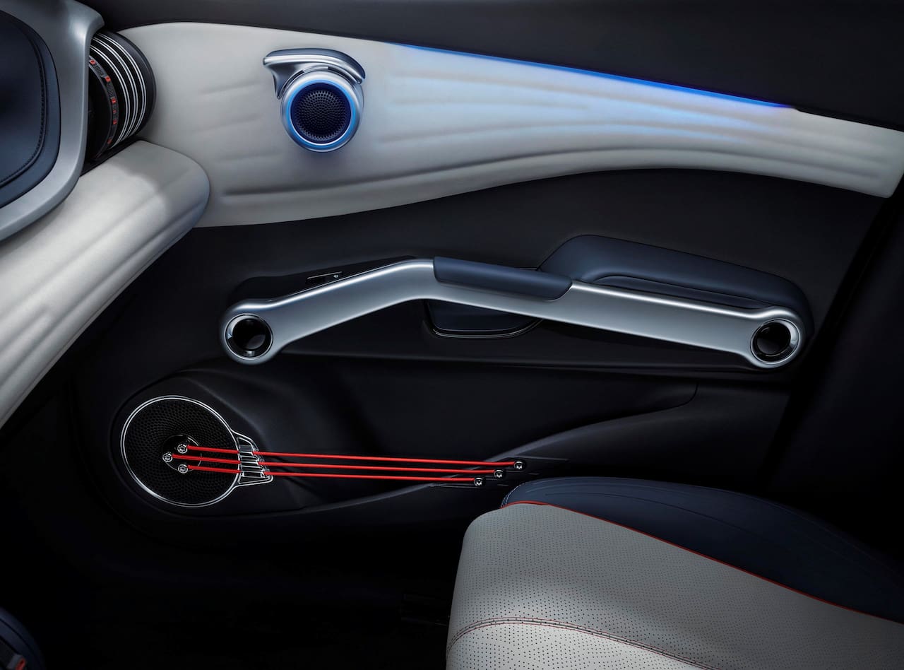 BYD unveils electric crossover with 510km range, it will cost around $25,000-8