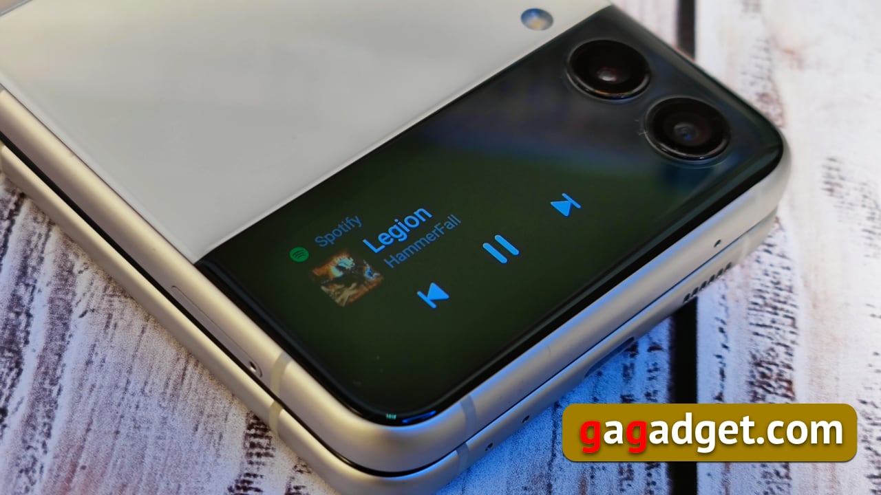 Прикосновение к будущему: 10 вещей, которые отличают Samsung Z Flip 3 от Z Flip-5