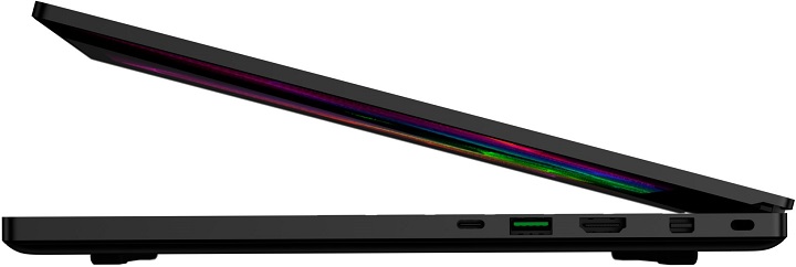 Razer Blade (2018) 2.jpg