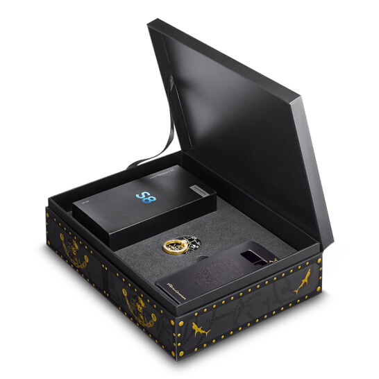 SamsungGalaxyS8-Pirates-of-the-Caribbean-Edition-3.jpg