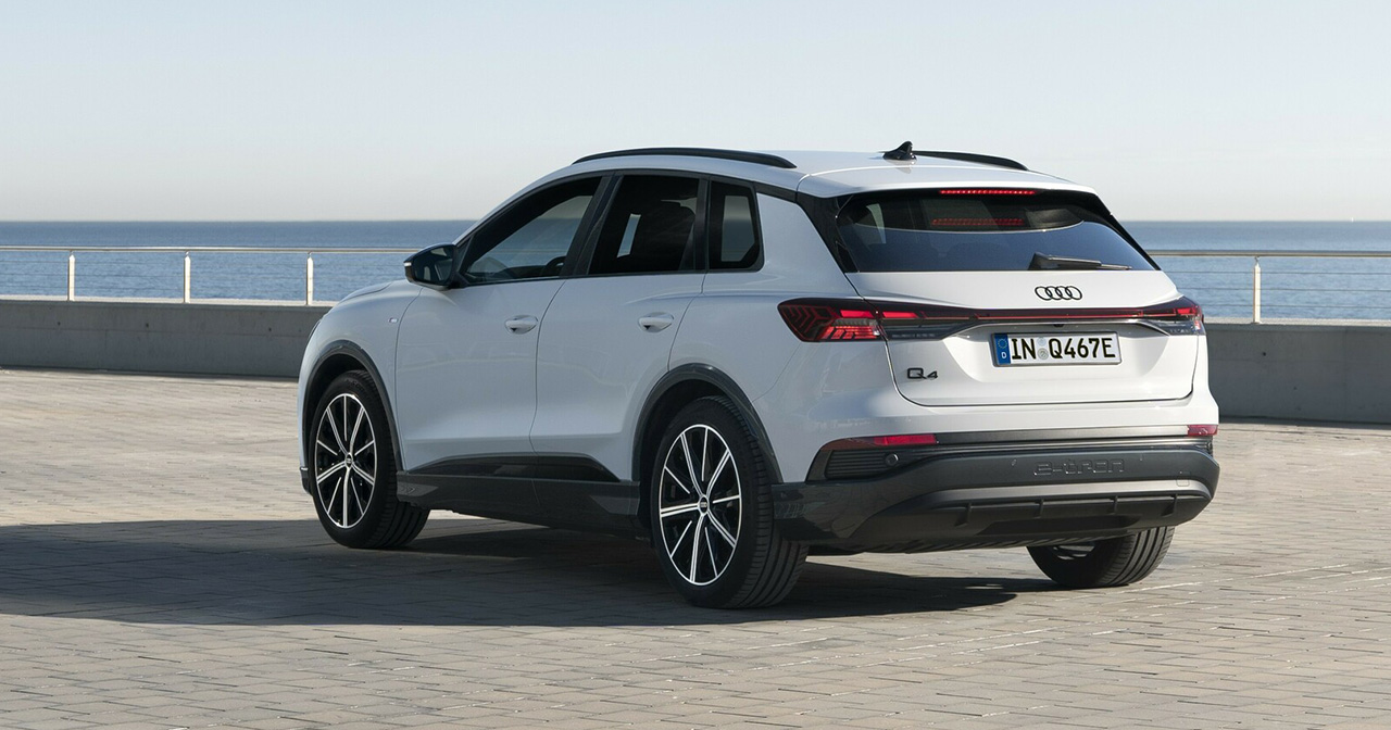 Audi Q4 40 e-tron в движении