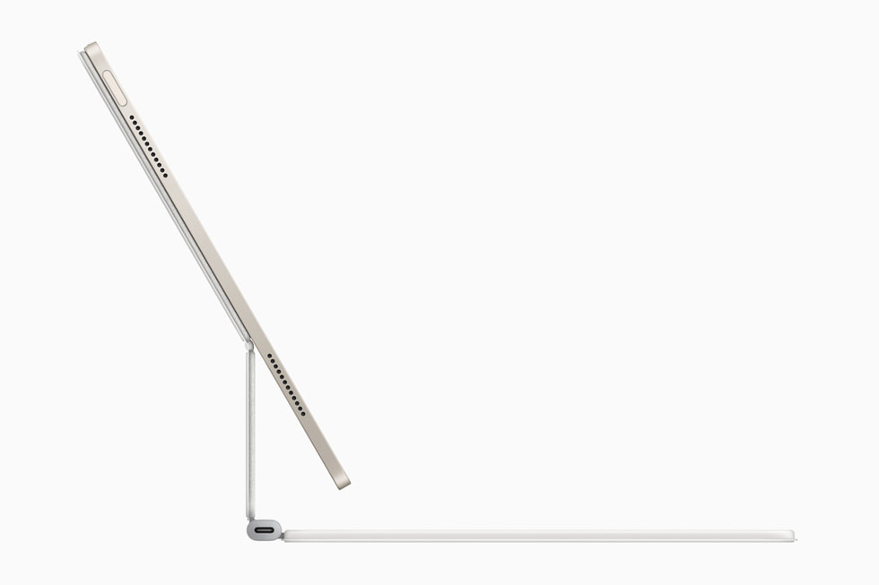 Apple iPad Air і Magic Keyboard - вид збоку