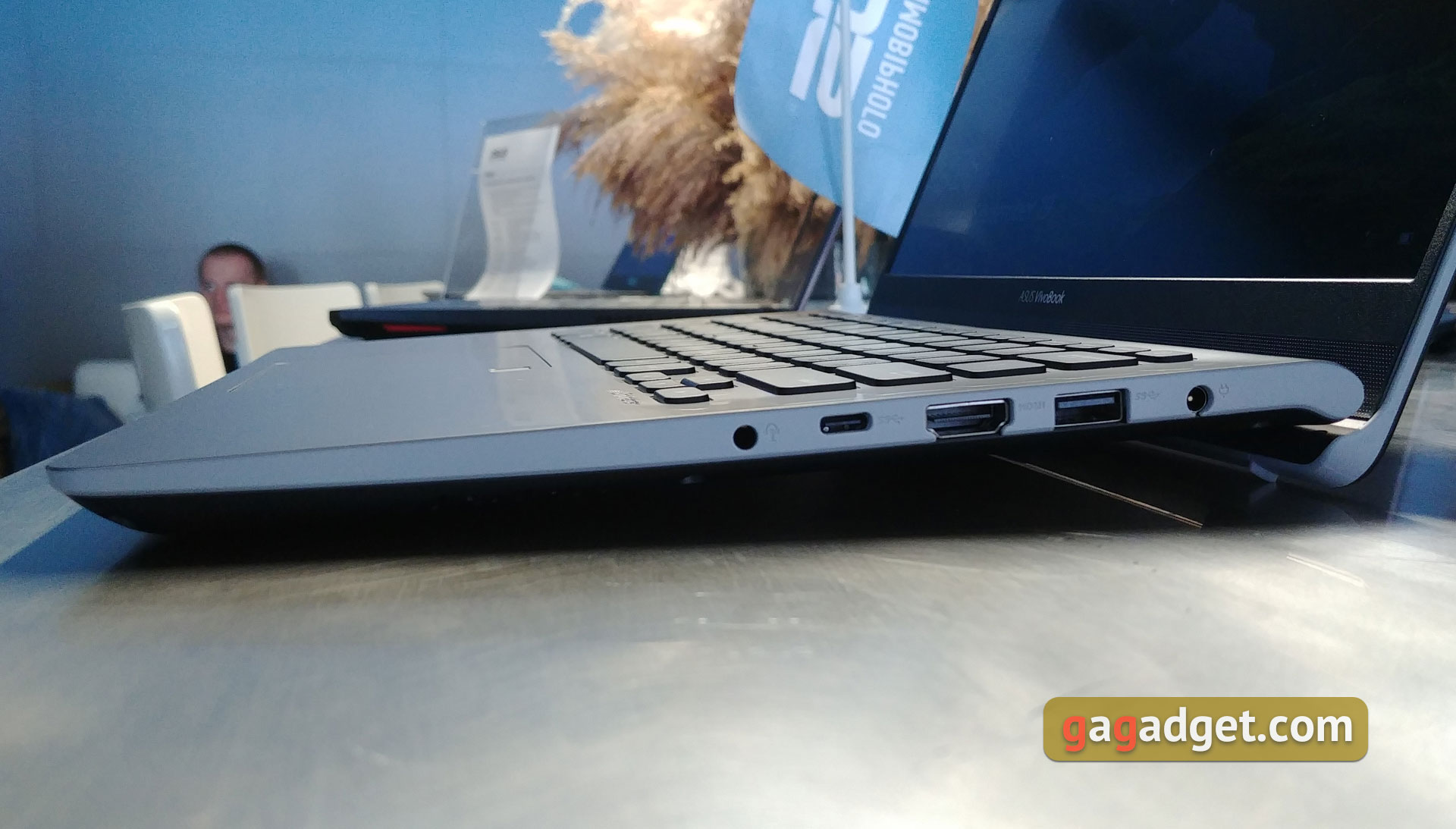 asus-19-09-2018-04.jpg