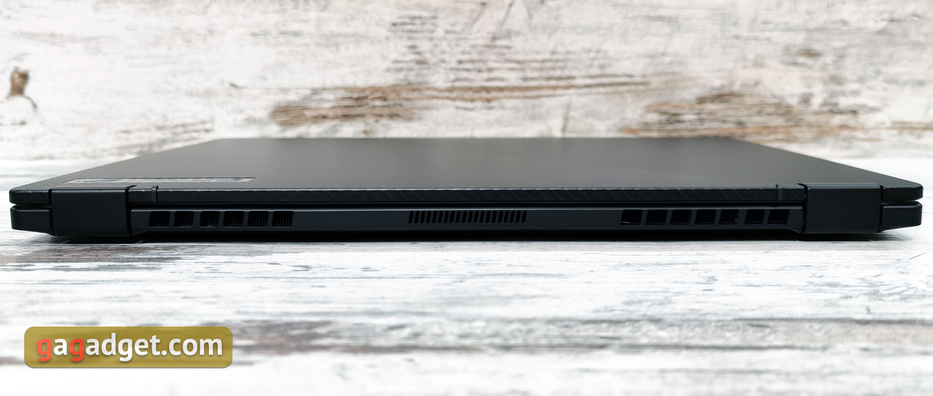 First Impressions: ASUS ROG gaming laptops with AMD processors and RTX 3000 series graphics seen in real!-14