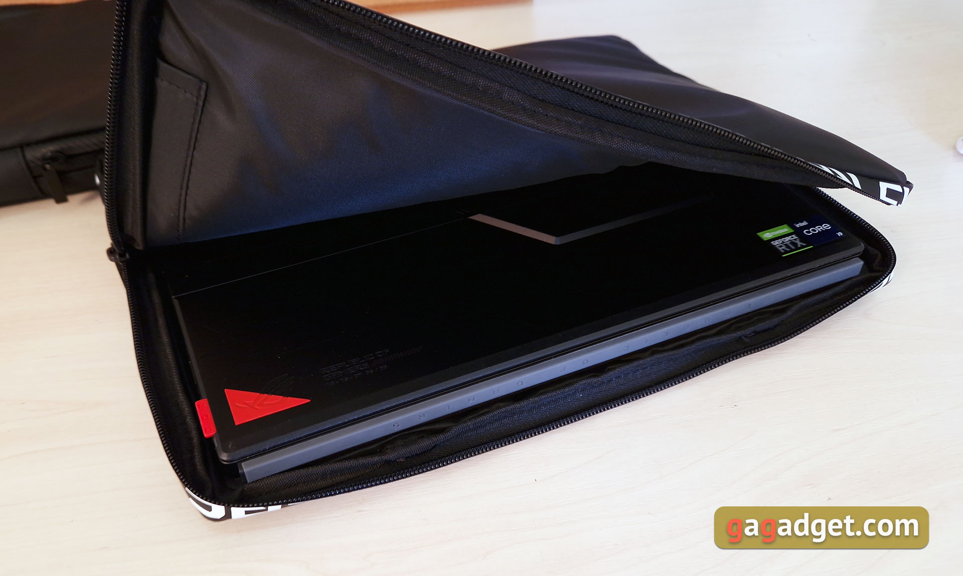 Обзор ASUS ROG Flow Z13 (2022): самый мощный игровой планшет-4