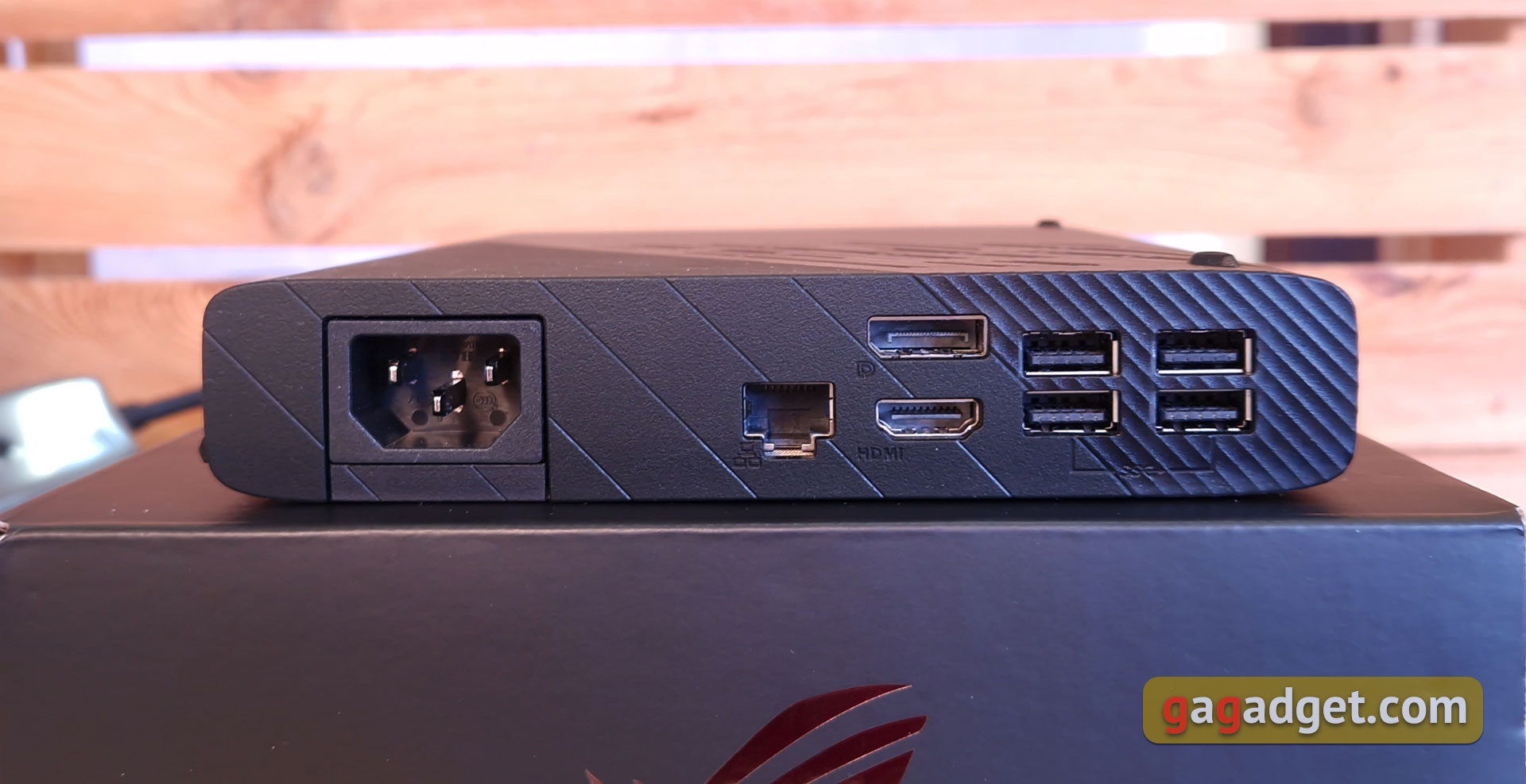 Обзор ASUS ROG Flow Z13 (2022): самый мощный игровой планшет-43