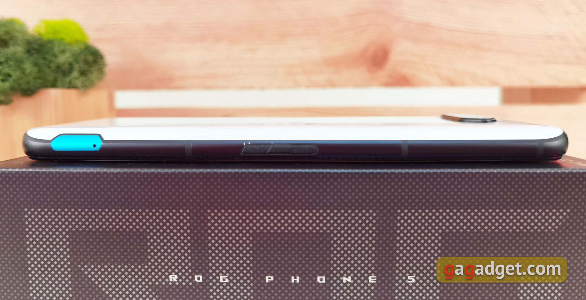 ASUS ROG Phone 5 Review: Republic of Gamers Champion-37
