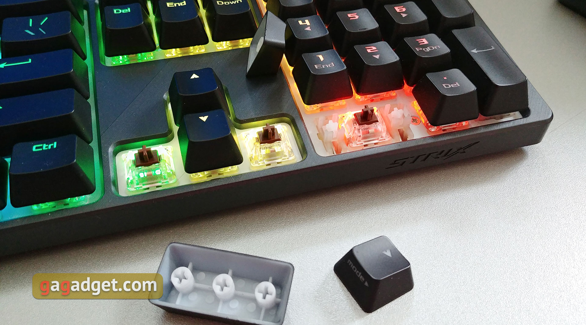 asus-rog-strix-flare-21.jpg