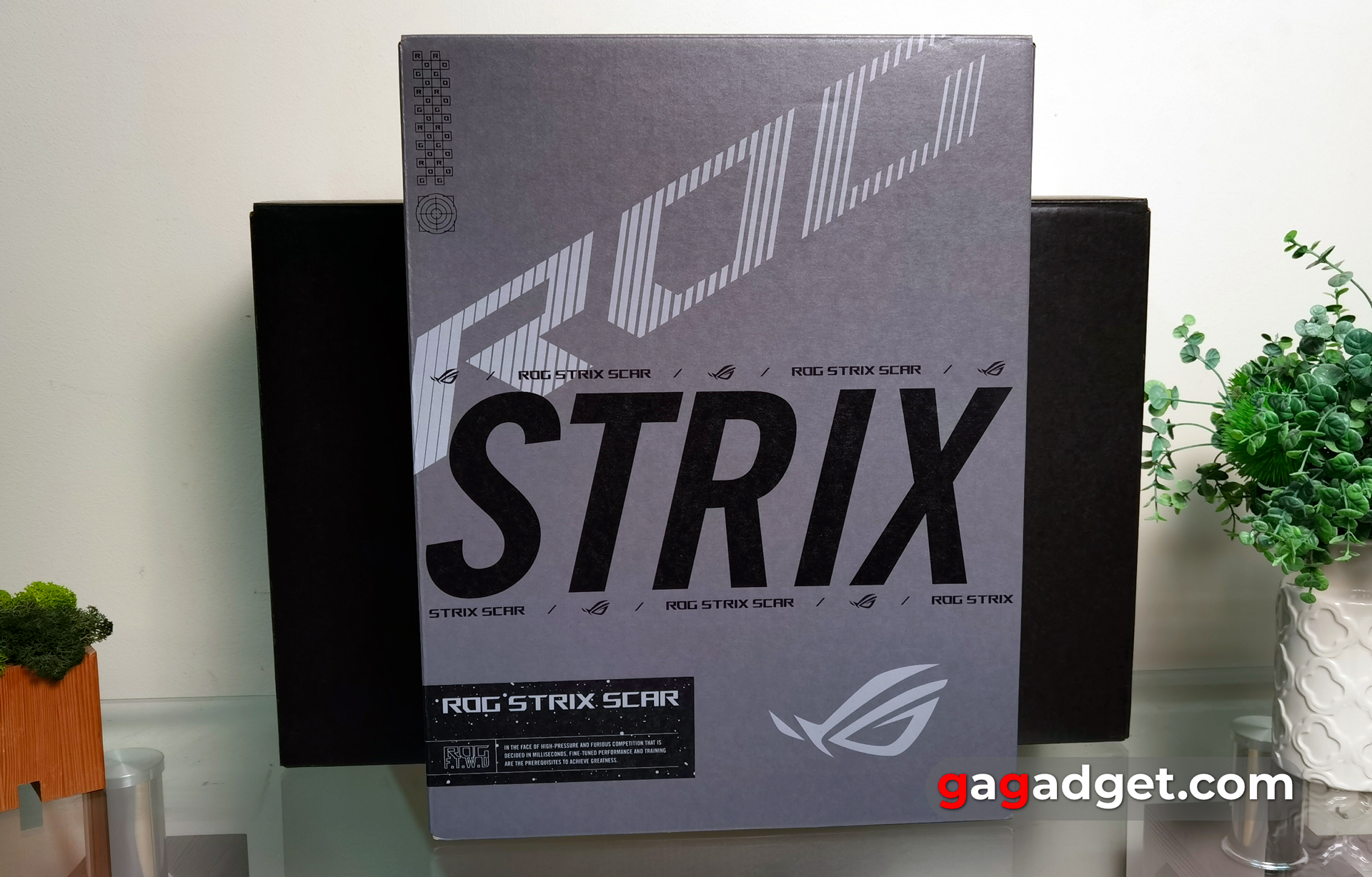 Огляд ASUS ROG Strix SCAR 18 (2024)