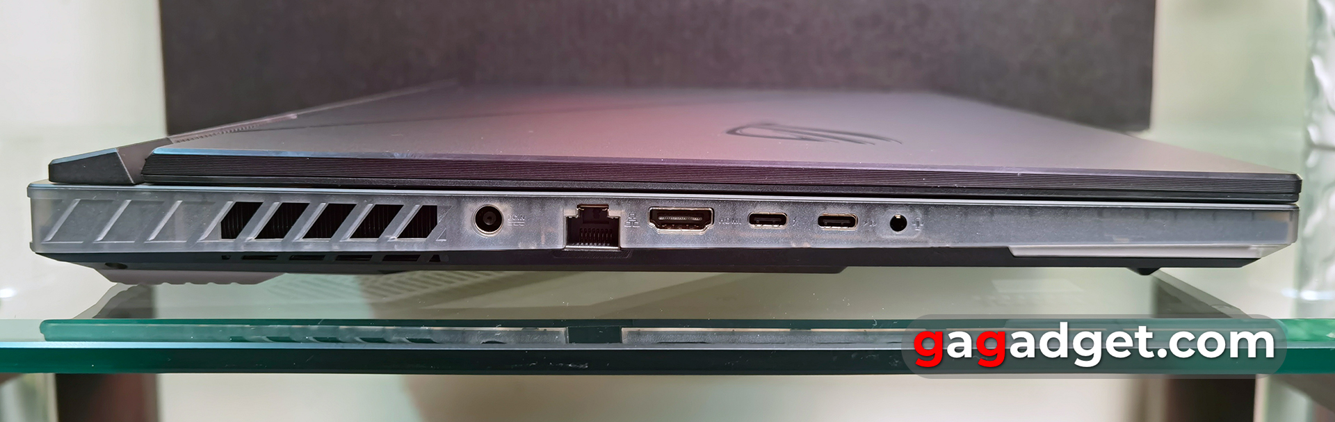 Огляд ASUS ROG Strix SCAR 18 (2024)