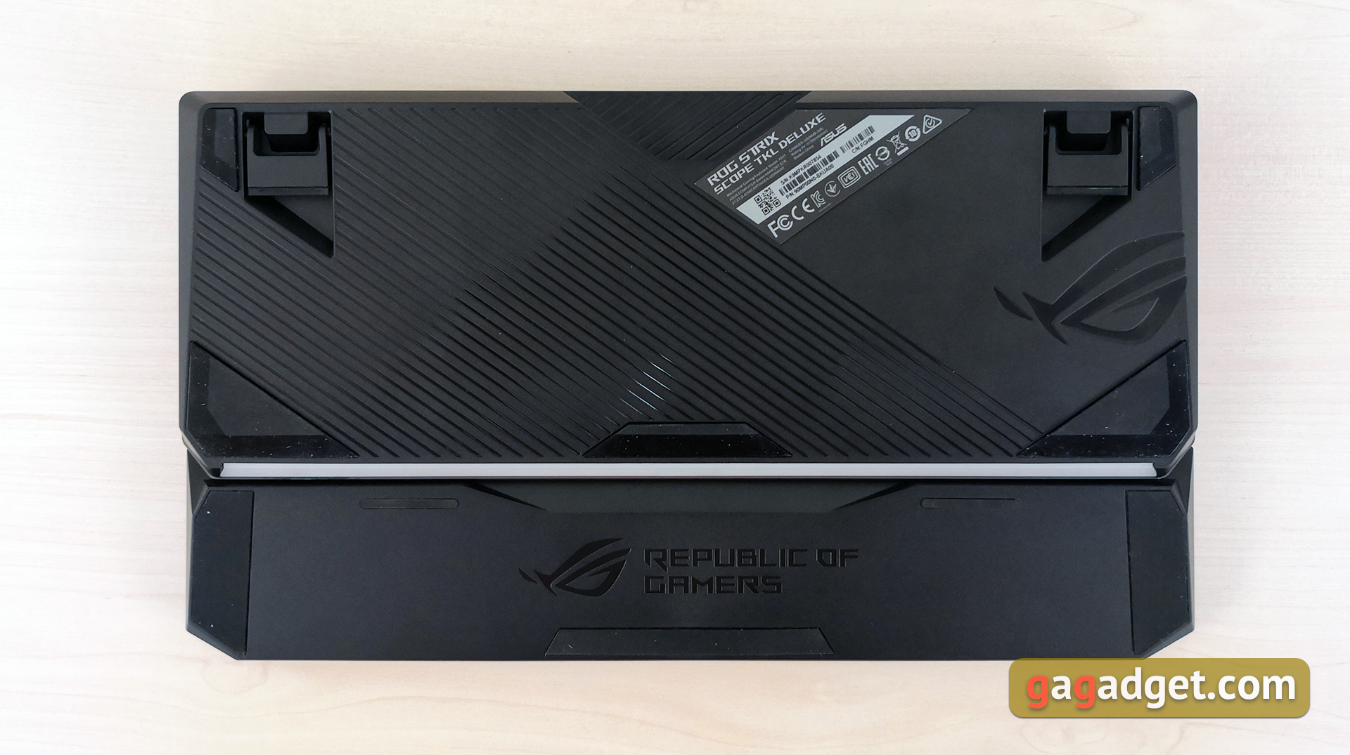 Обзор ASUS ROG Strix Scope TKL Deluxe: геймерская механическая клавиатура для ограниченного пространства-12