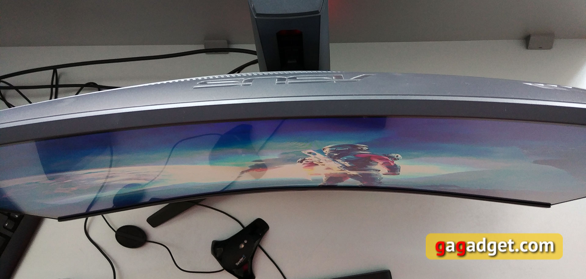 asus-rog-strix-xg32vq-24.jpg