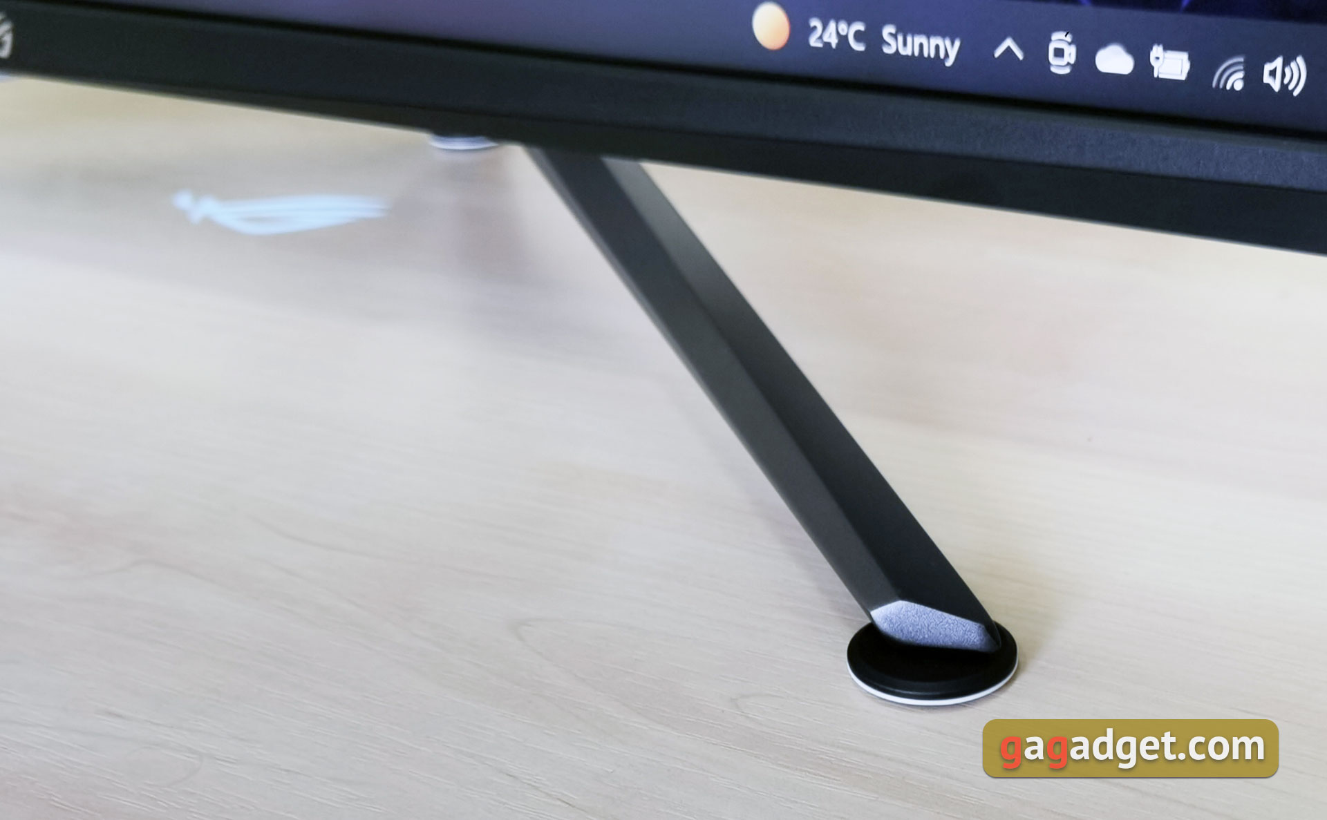 Обзор ASUS ROG Strix XG43UQ: лучший монитор для игровых консолей нового поколения-11