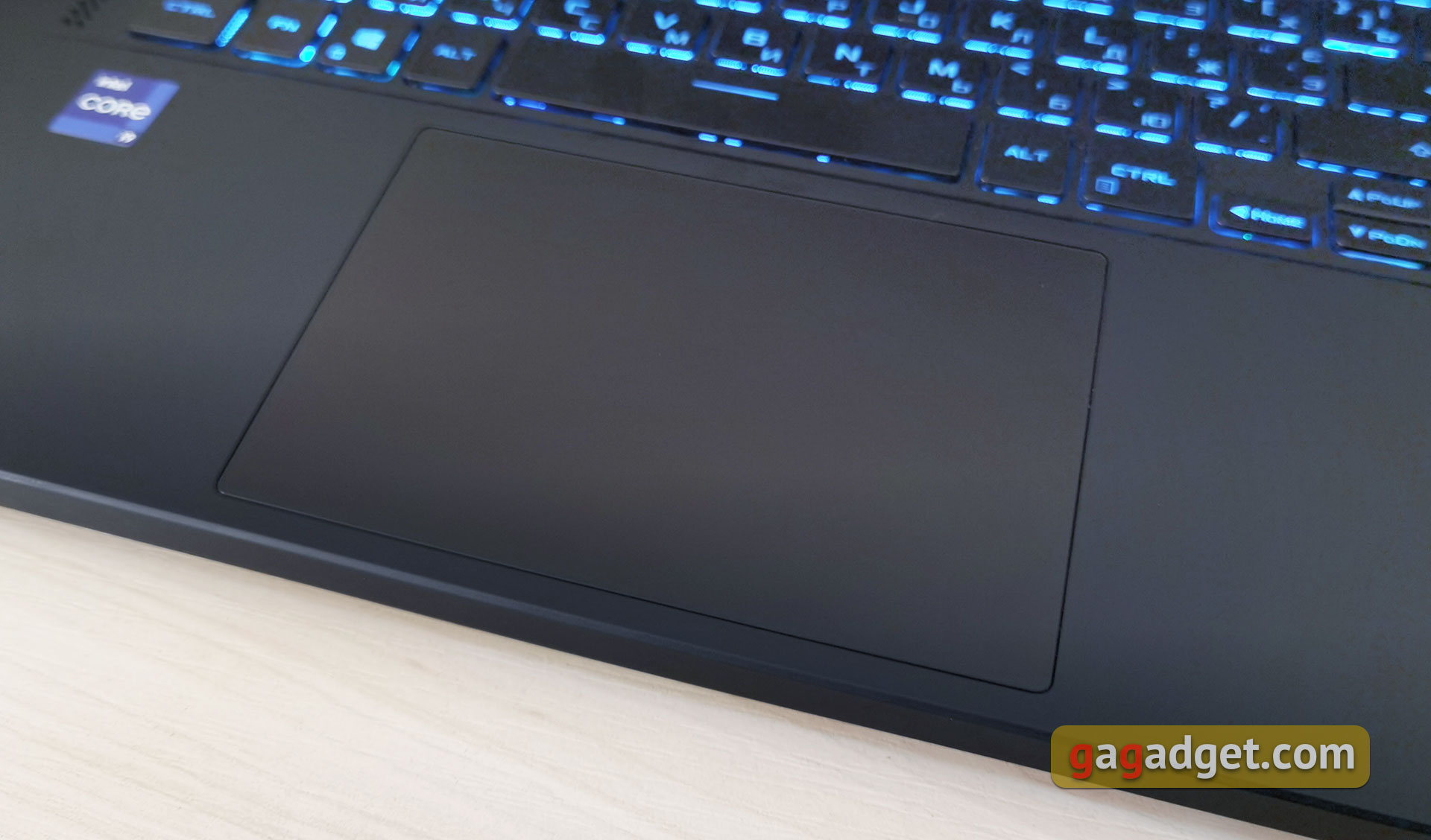Обзор ASUS ROG Zephyrus M16: убойная сила 16-дюймового калибра-20