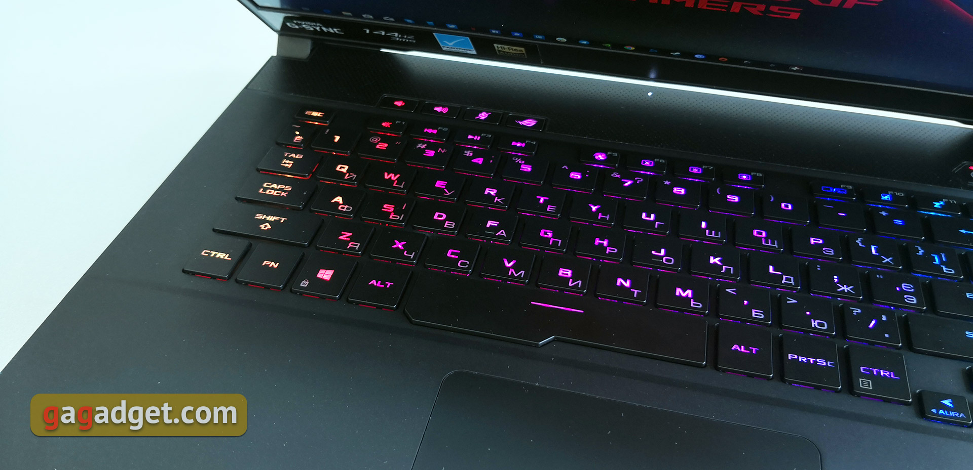 Обзор ASUS ROG Zephyrus S GX502GW: мощный игровой ноутбук с GeForce RTX 2070 весом всего 2 кг-20