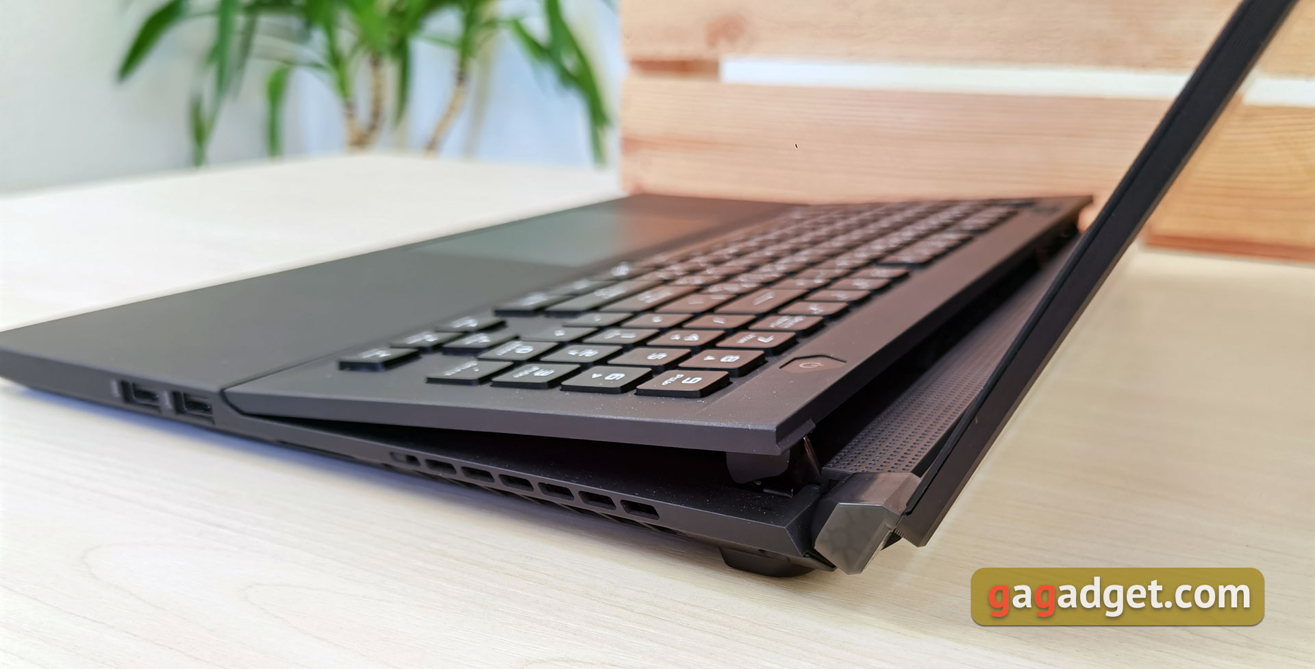 Обзор ASUS ROG Zephyrus S17 GX703: игровой ноутбук на все деньги-14