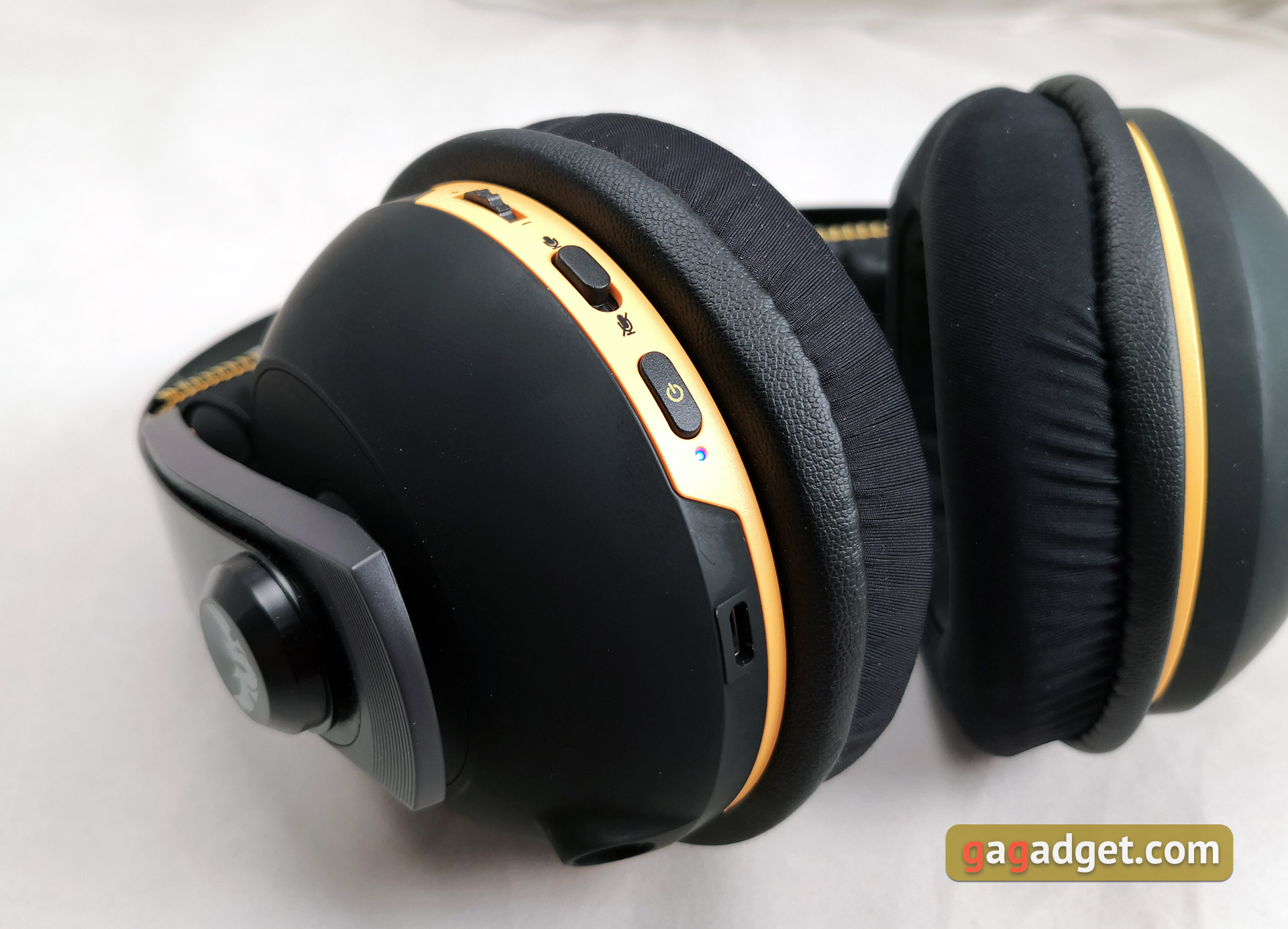 Огляд ASUS TUF Gaming H7 Wireless: бездротова ігрова гарнітура для ПК, PS4 та Mac-15