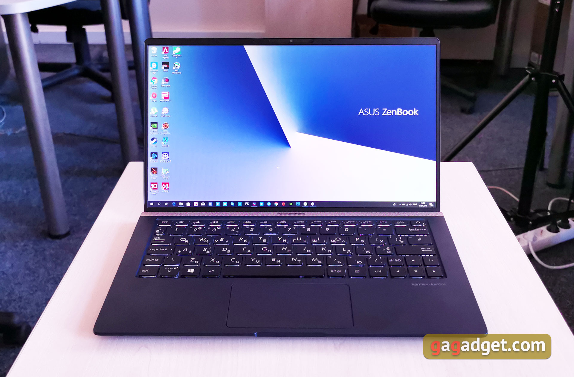 Огляд ASUS ZenBook 13 UX333FN: мобільність та продуктивність-2