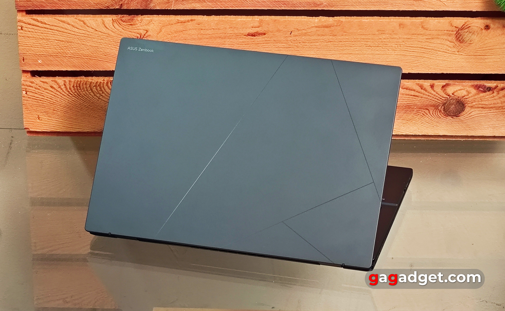 Огляд ASUS Zenbook DUO (2024) UX8406