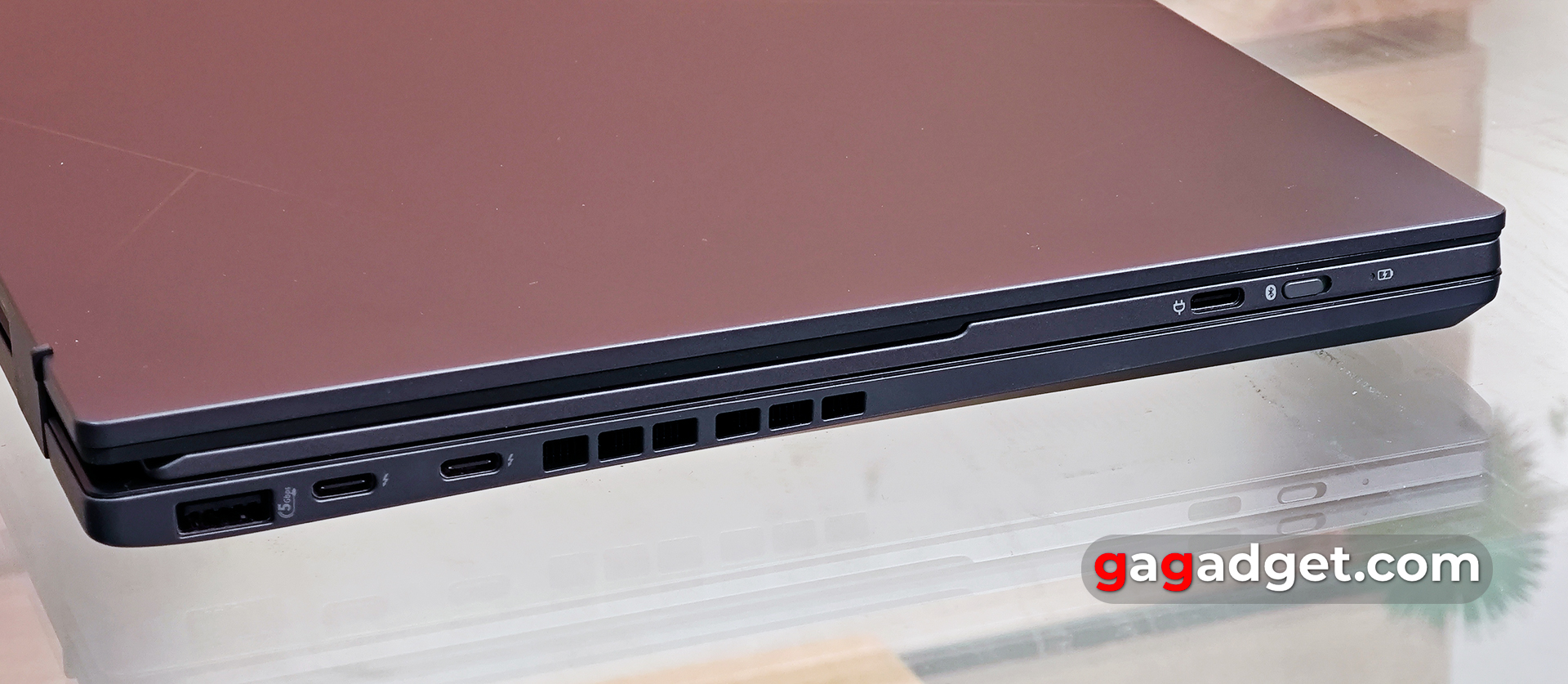 Огляд ASUS Zenbook DUO (2024) UX8406
