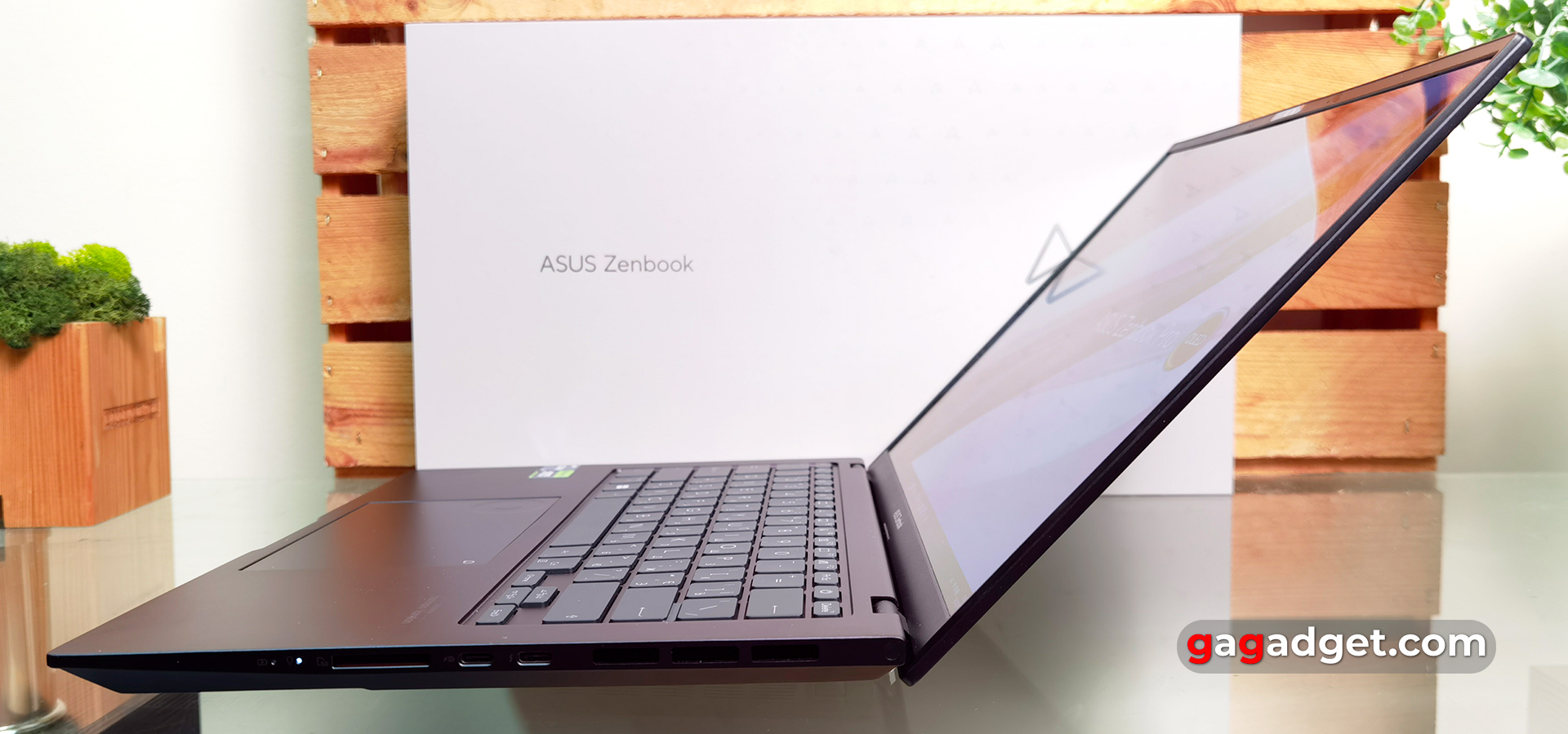 Зручність використання ASUS Zenbook Pro 14 OLED