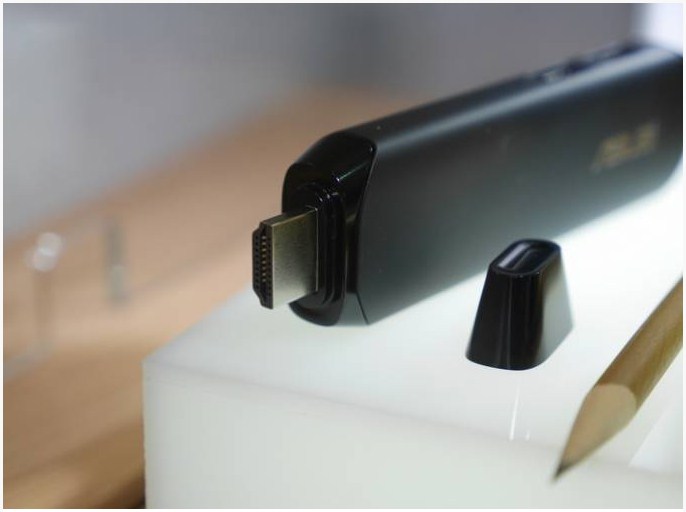 Карманный компьютер-флешка ASUS Pen Stick на Windows 10-3
