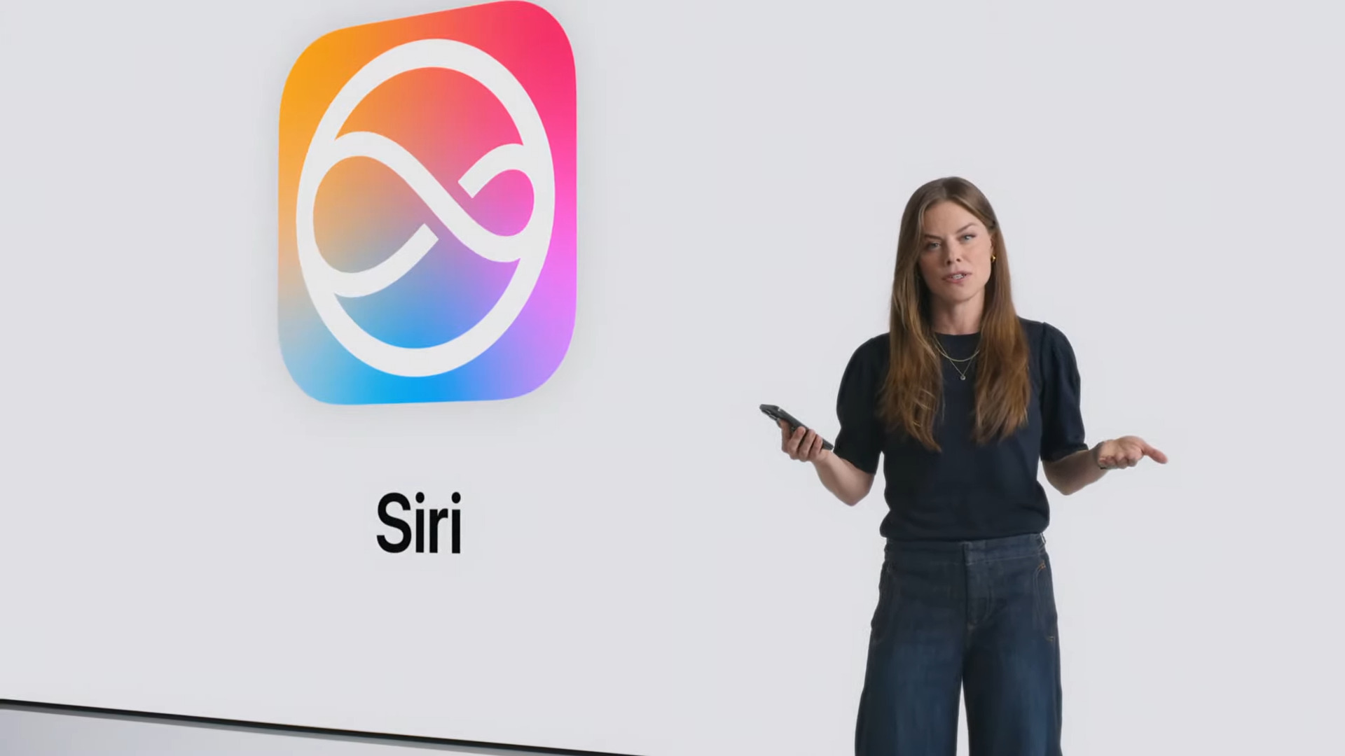 Illustration de la présentation de Siri par Tom's Guide