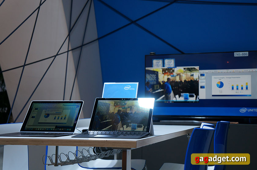 Стенд Intel CeBIT 2016 своими глазами: интернет вещей на винодельне, Big Data и смарт-часы для гольфа -20