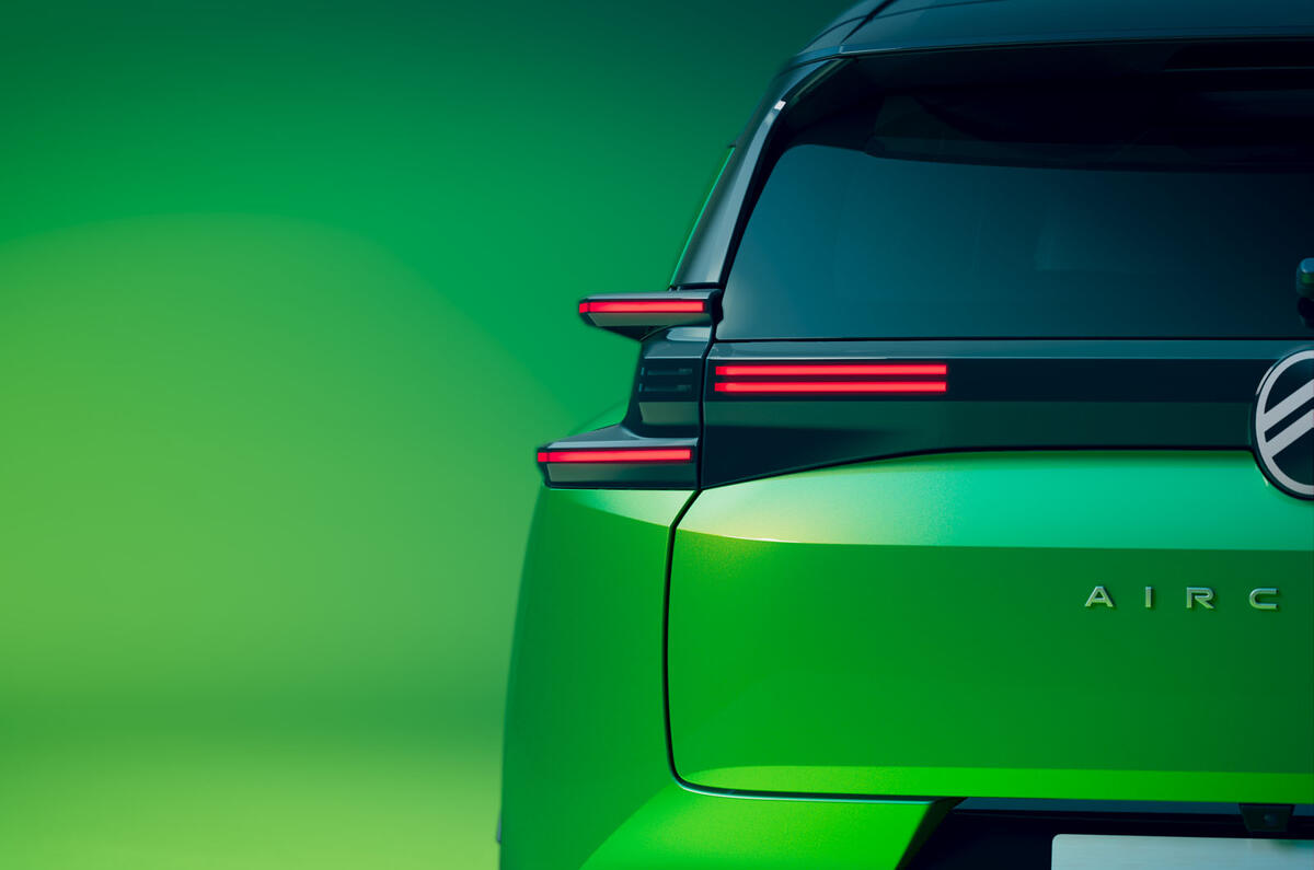 Задні ліхтарі Citroën C5 Aircross
