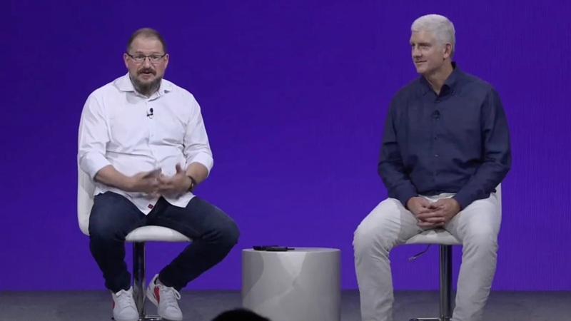 Рик Остерлох и Криштиану Амон на Snapdragon Summit