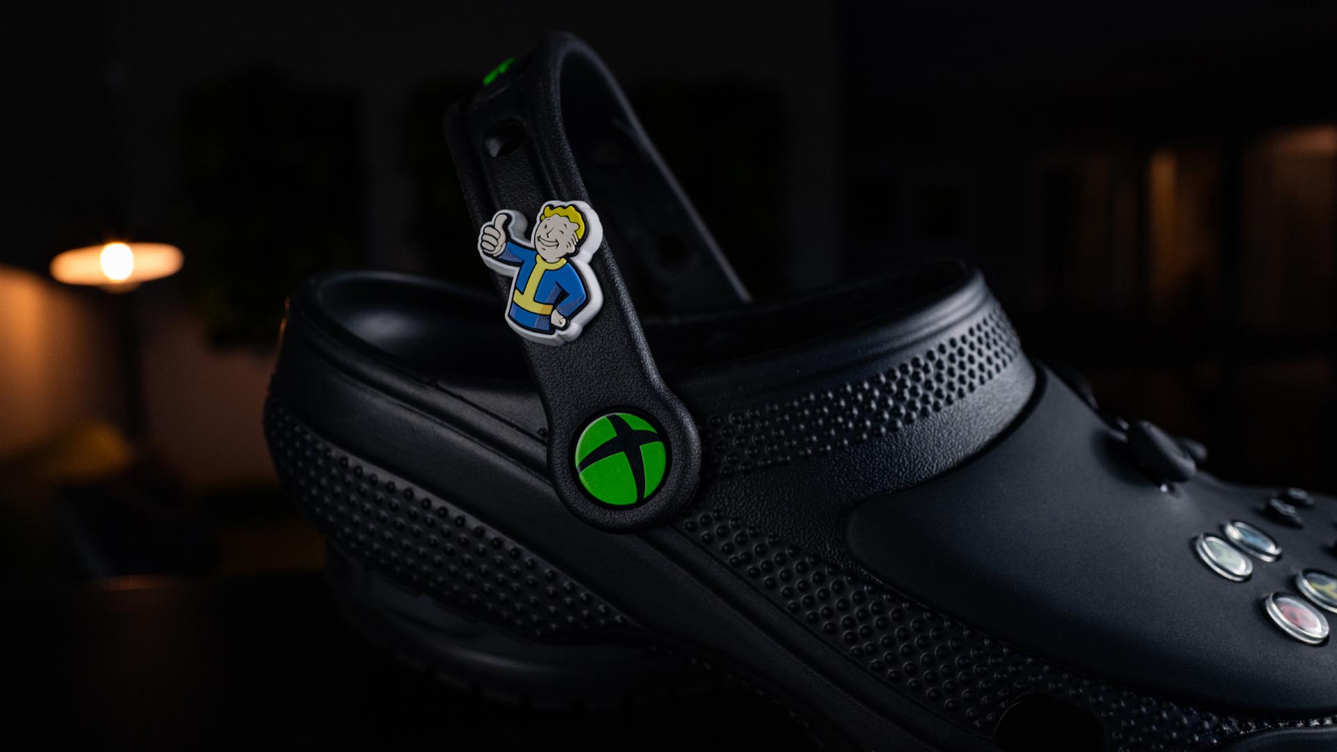 Обмежена колекція Xbox та Crocs