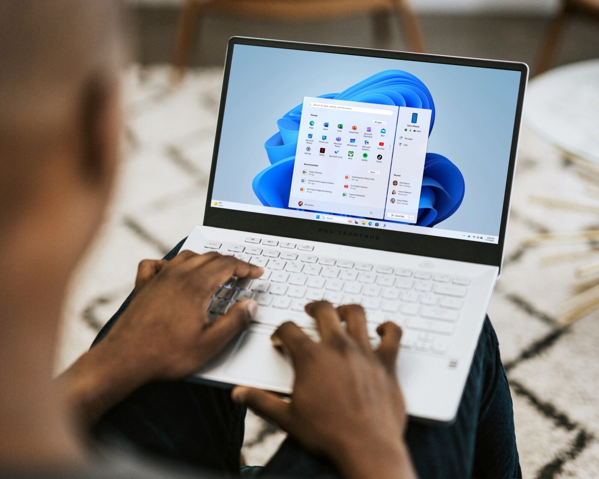 Data exchange between iPhone and Windows 11