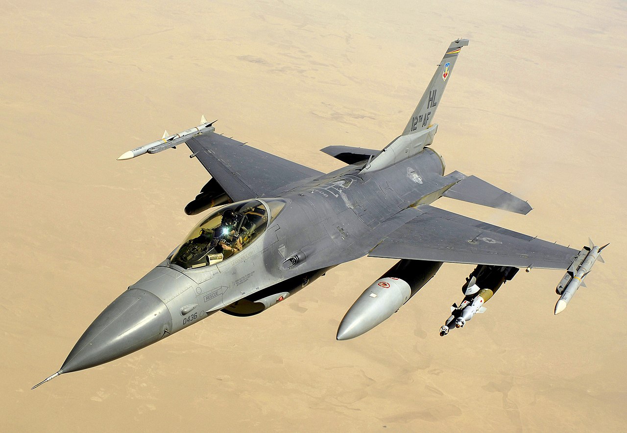 Avion de chasse F-16