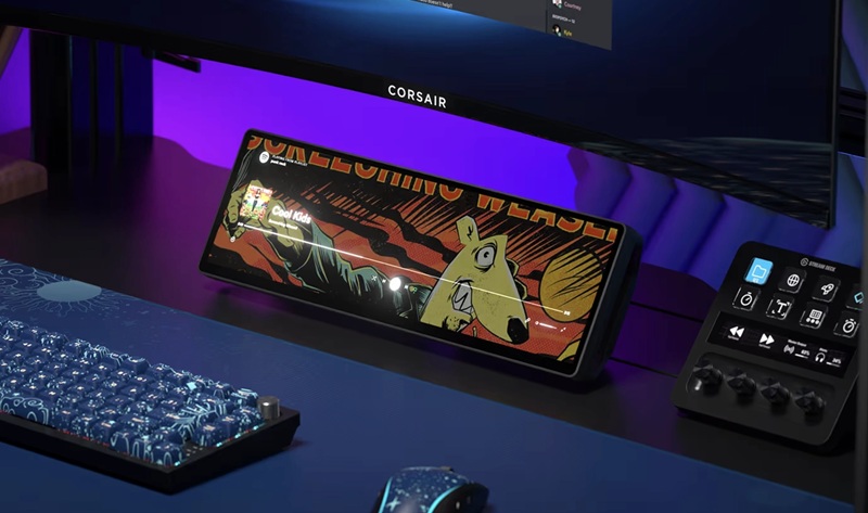 Компактний сенсорний екран Corsair