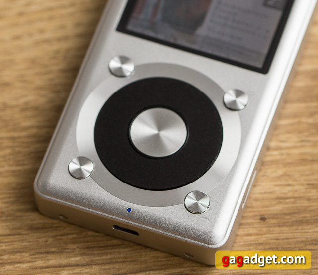 Для начинающих аудиофилов. Обзор бюджетного аудиоплеера FiiO X1-3