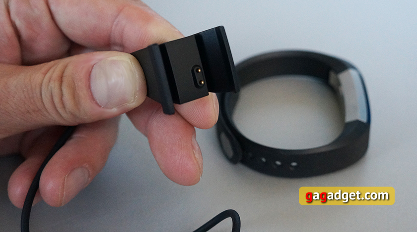 Обзор фитнес-браслета Fitbit Alta с OLED-экраном-12