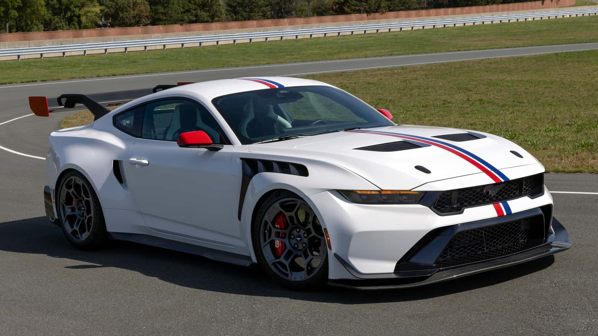 Ford Mustang GTD Spirit of America - 1