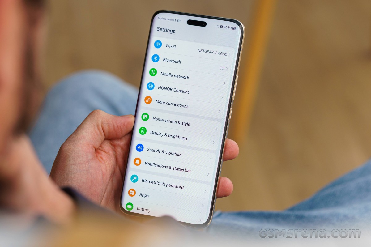 Honor Magic6 Pro. Ілюстрація: gsmarena