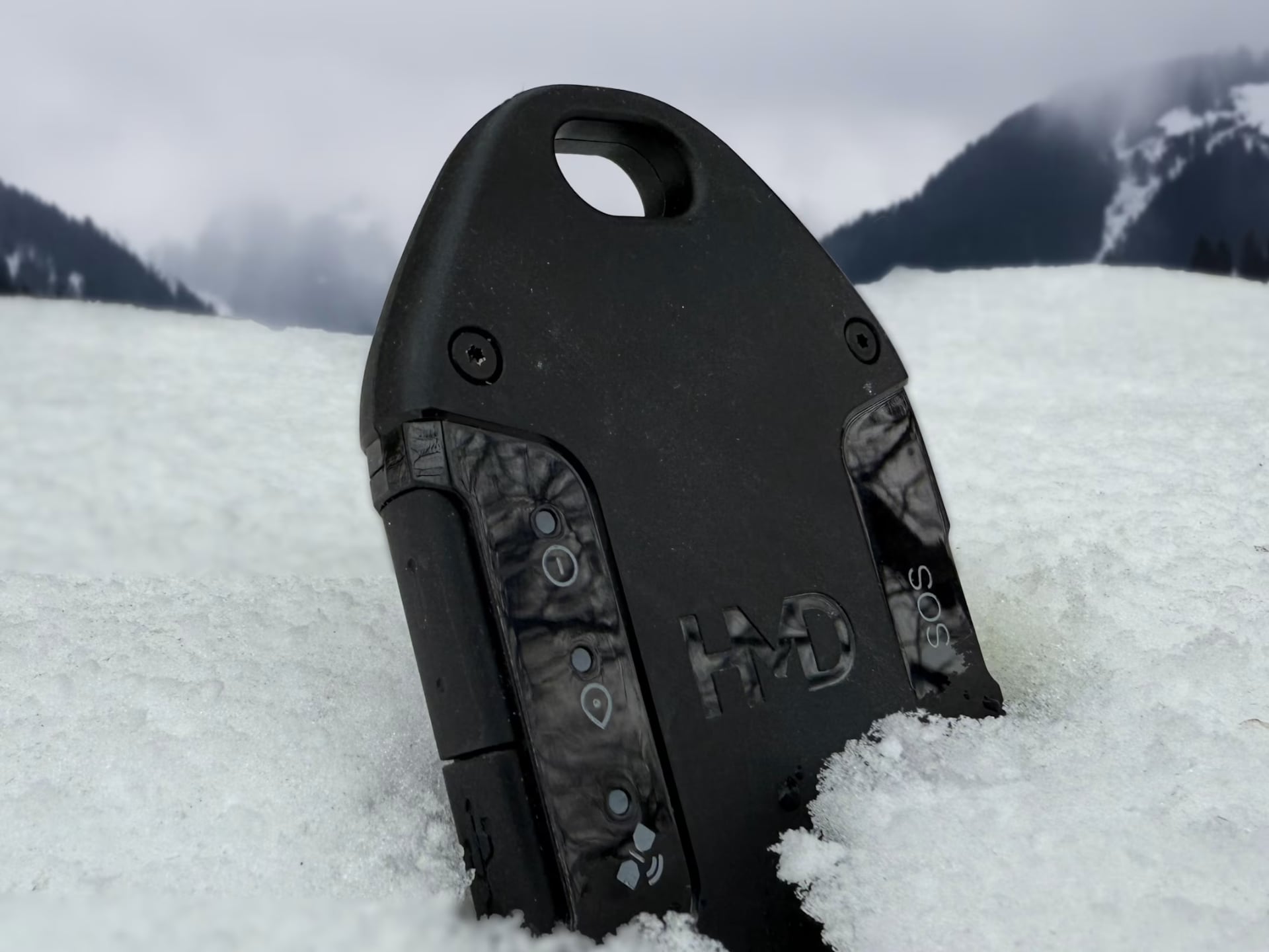 HMD OffGrid in the snow in the middle of a mountainous area