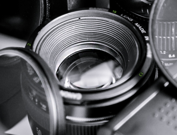 Гадание на кофейной гуще: HTC One получит поддержку сменных объективов Canon?