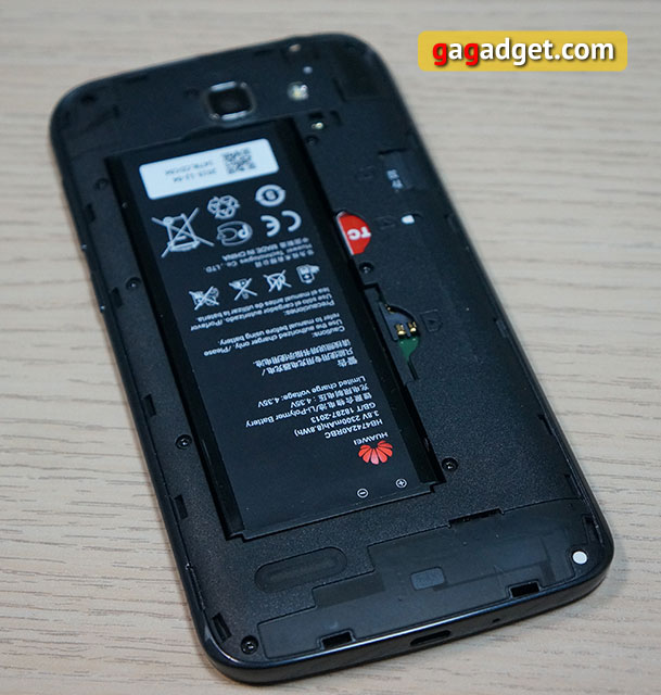Обзор доступного 5.5-дюймового смартфона Huawei Ascend G730-10
