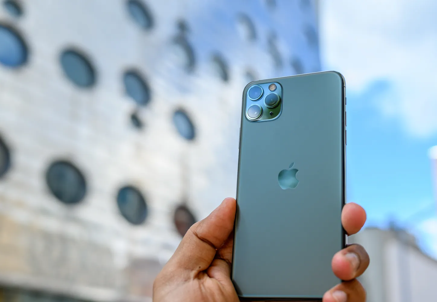 iPhone 11 Pro Max. Illustration: Digital Trends