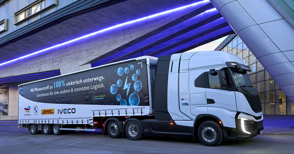 Le camion IVECO S-eWay Fuel Cell à l'occasion d'un événement BMW