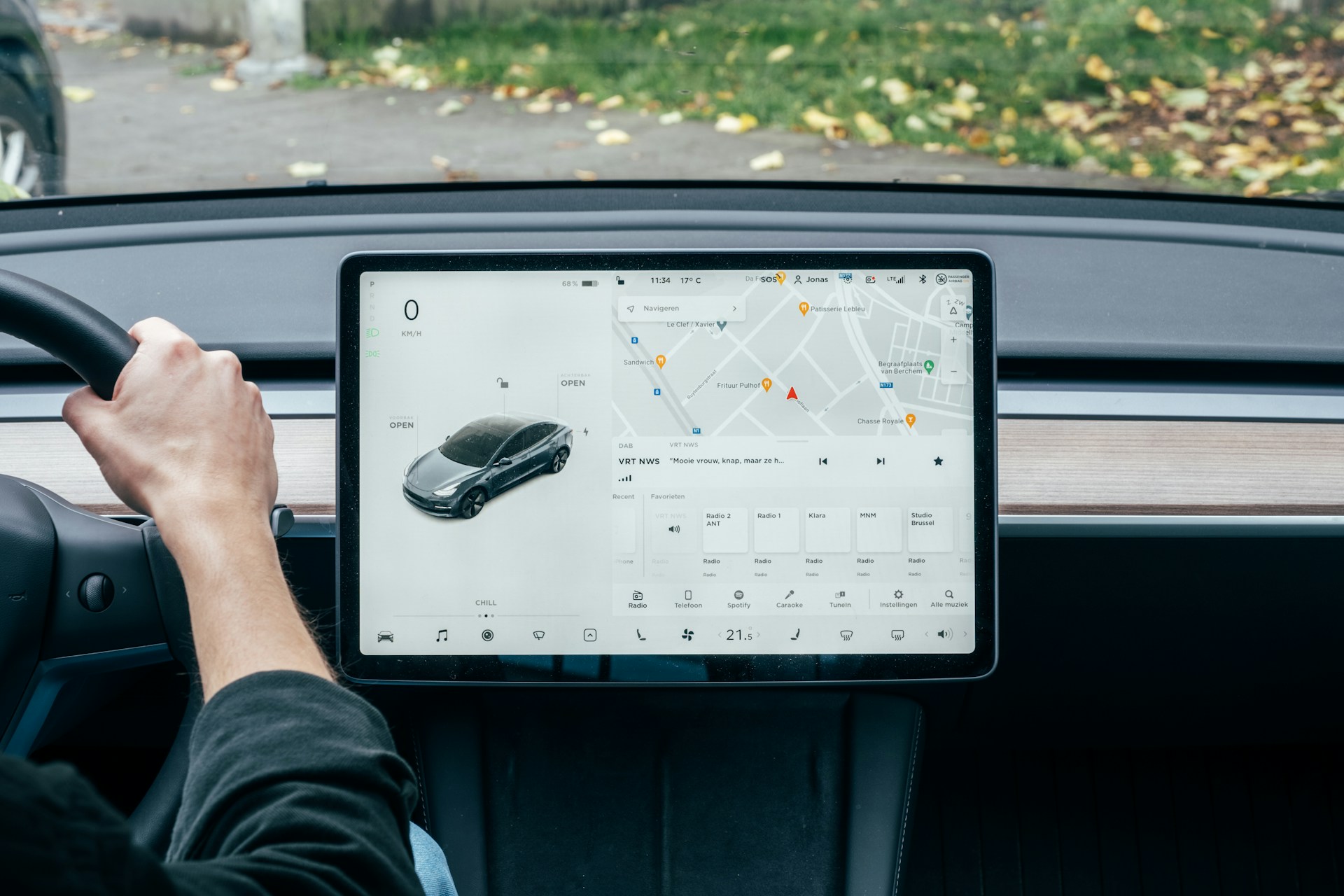 Tesla has lowered the price of the Full Self-Driving package, contrary to Musk's earlier statements
