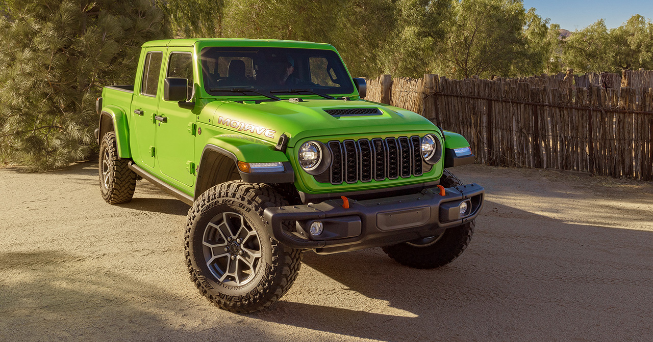 Jeep Gladiator у кольорі Mojito Green